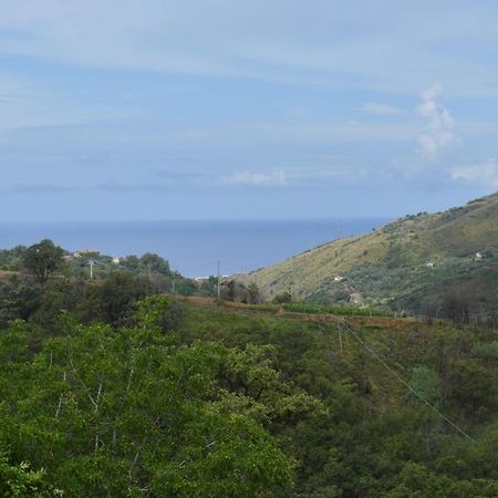 Vista D'Amare Acomodação com café da manhã Buonvicino Exterior foto