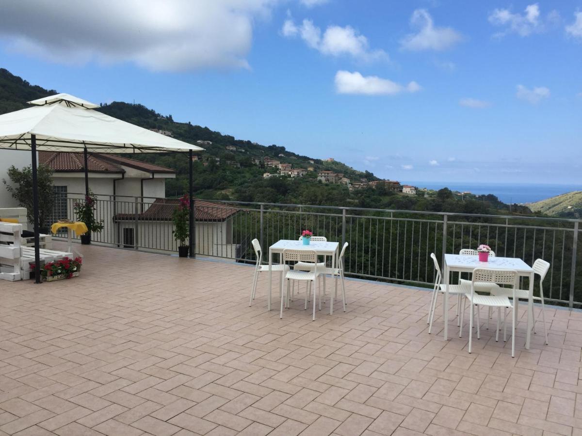 Vista D'Amare Acomodação com café da manhã Buonvicino Exterior foto
