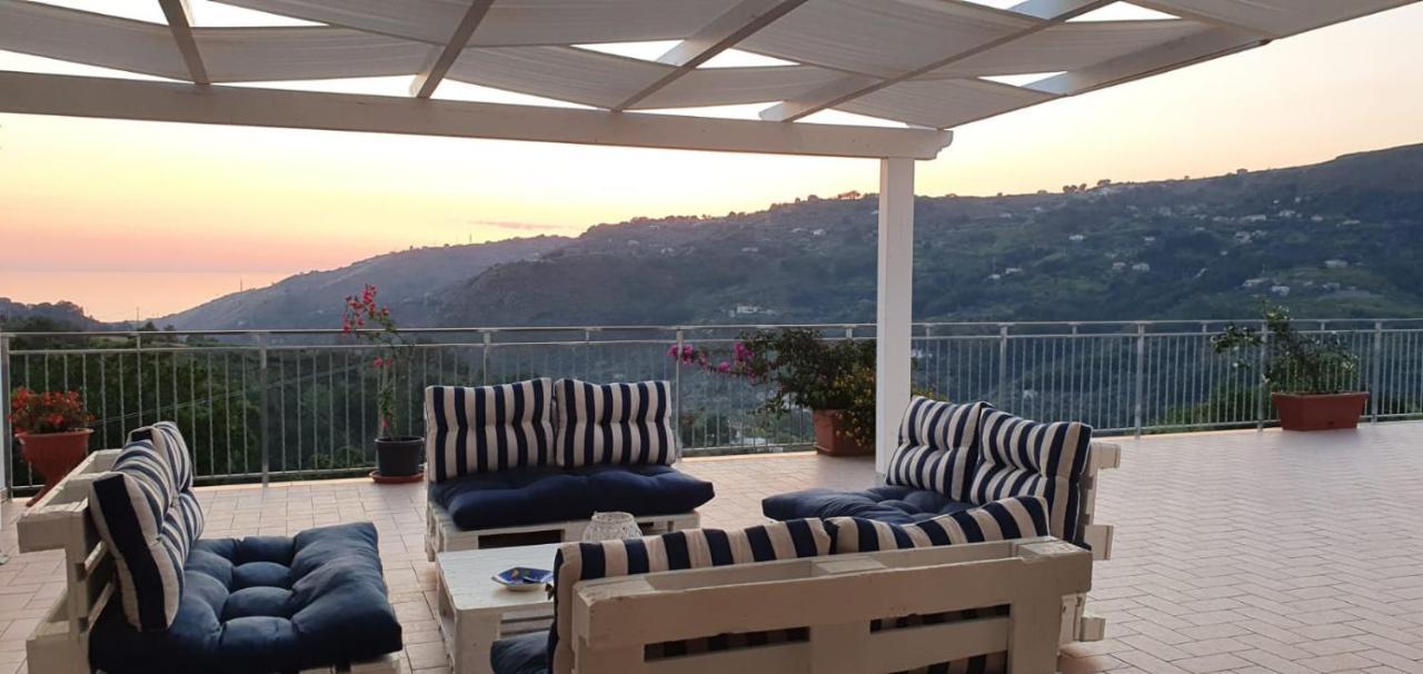 Vista D'Amare Acomodação com café da manhã Buonvicino Exterior foto